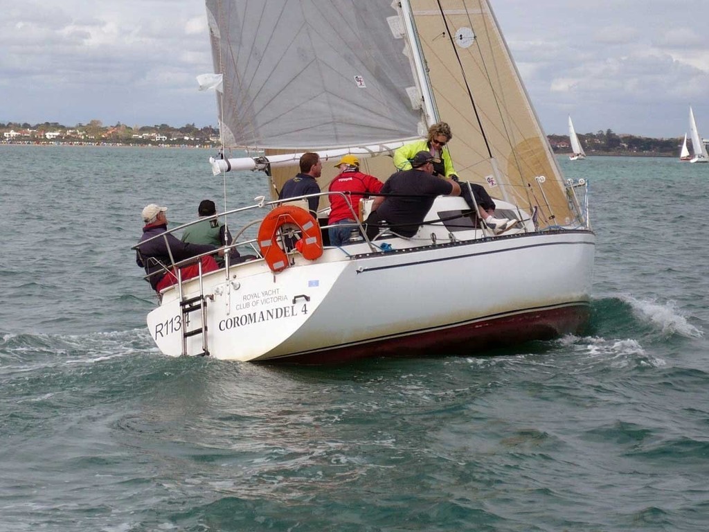 David Burton’s 20 year old Jarkan 925 Coramandel IV wins Division Three © Mike Sabey & Associates